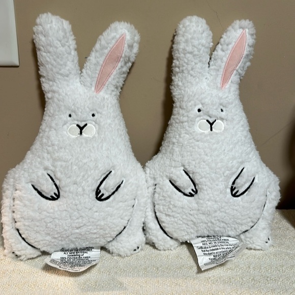 Set of 2 Room Essentials Faux Fur Shaped Easter Bunny Throw Pillow White - Picture 1 of 7